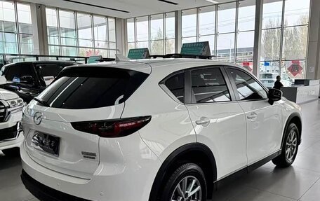 Mazda CX-5 II, 2025 год, 2 840 000 рублей, 4 фотография