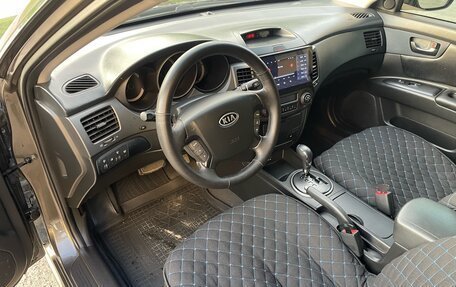 KIA Magentis II рестайлинг, 2010 год, 800 000 рублей, 13 фотография
