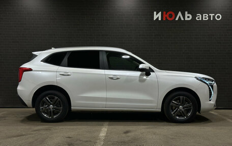 Haval Jolion, 2023 год, 1 800 000 рублей, 4 фотография