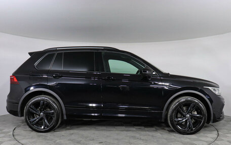Volkswagen Tiguan II, 2021 год, 3 600 000 рублей, 4 фотография
