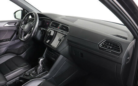 Volkswagen Tiguan II, 2021 год, 3 600 000 рублей, 11 фотография