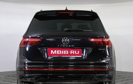Volkswagen Tiguan II, 2021 год, 3 600 000 рублей, 7 фотография