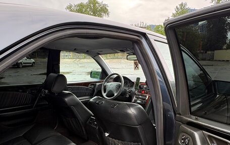 Mercedes-Benz E-Класс, 1998 год, 380 000 рублей, 11 фотография