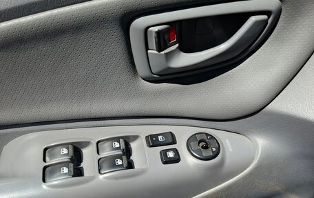 Hyundai Tucson III, 2004 год, 600 000 рублей, 5 фотография