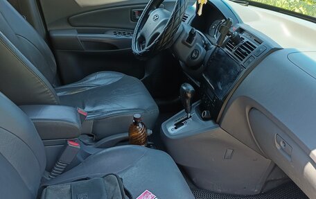 Hyundai Tucson III, 2004 год, 600 000 рублей, 11 фотография