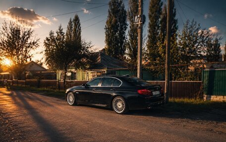 BMW 5 серия, 2012 год, 2 300 000 рублей, 5 фотография