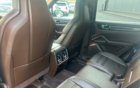 Porsche Cayenne III, 2018 год, 6 150 000 рублей, 17 фотография
