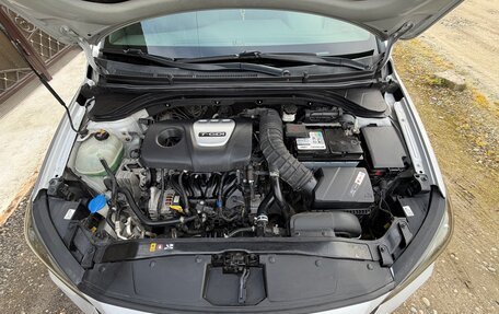 Hyundai Elantra VI рестайлинг, 2017 год, 1 750 000 рублей, 2 фотография