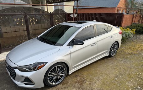 Hyundai Elantra VI рестайлинг, 2017 год, 1 750 000 рублей, 12 фотография