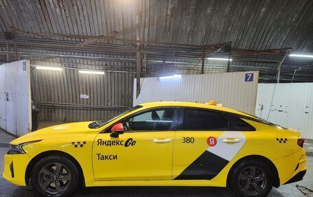 KIA K5, 2021 год, 1 400 000 рублей, 2 фотография