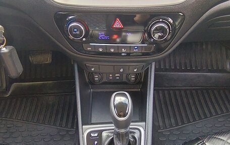 Hyundai Solaris II рестайлинг, 2017 год, 1 275 000 рублей, 11 фотография