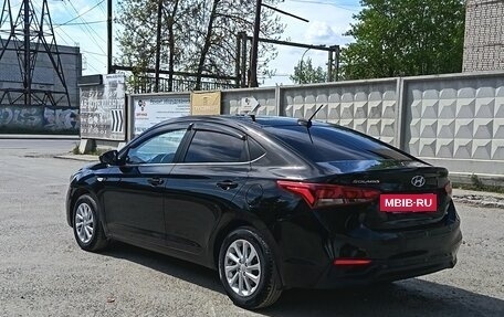 Hyundai Solaris II рестайлинг, 2017 год, 1 275 000 рублей, 4 фотография