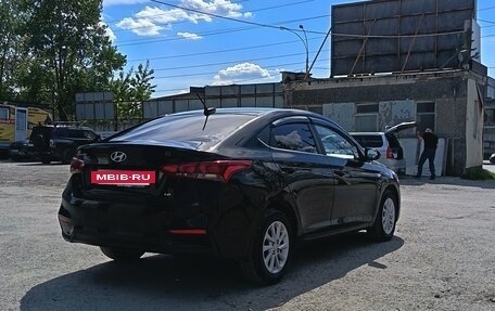 Hyundai Solaris II рестайлинг, 2017 год, 1 275 000 рублей, 3 фотография