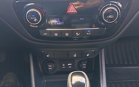 Hyundai Solaris II рестайлинг, 2017 год, 1 275 000 рублей, 13 фотография