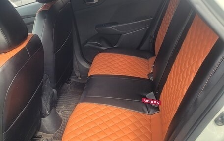 Hyundai Solaris II рестайлинг, 2019 год, 950 000 рублей, 3 фотография