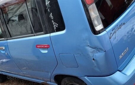 Nissan Cube II, 2000 год, 110 000 рублей, 4 фотография