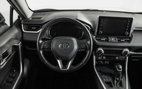 Toyota RAV4, 2021 год, 3 089 000 рублей, 12 фотография