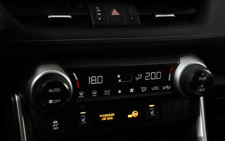 Toyota RAV4, 2021 год, 3 089 000 рублей, 16 фотография