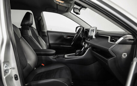 Toyota RAV4, 2021 год, 3 089 000 рублей, 21 фотография