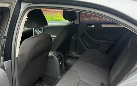 Volkswagen Jetta VI, 2015 год, 820 000 рублей, 9 фотография
