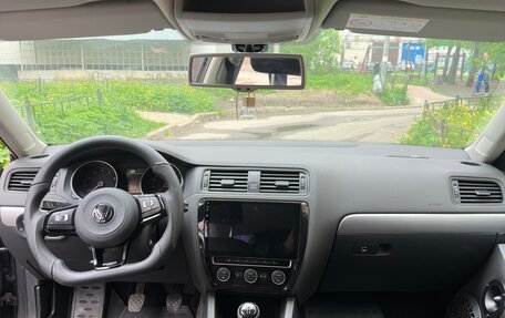 Volkswagen Jetta VI, 2015 год, 820 000 рублей, 10 фотография
