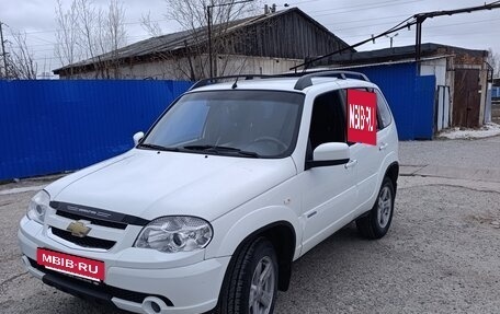 Chevrolet Niva I рестайлинг, 2014 год, 540 000 рублей, 3 фотография