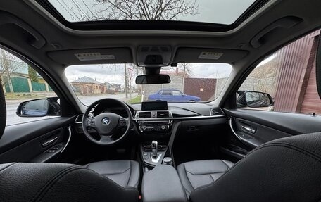 BMW 3 серия, 2018 год, 2 800 000 рублей, 18 фотография