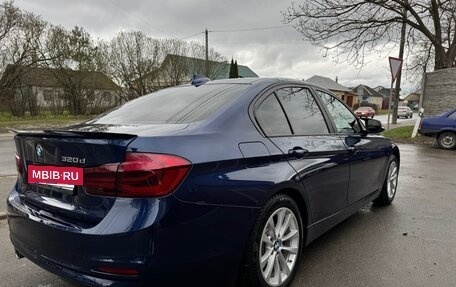 BMW 3 серия, 2018 год, 2 800 000 рублей, 13 фотография