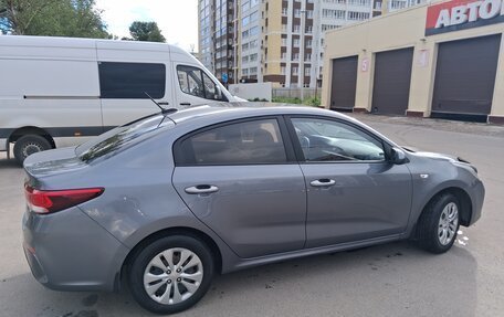 KIA Rio IV, 2018 год, 1 305 000 рублей, 2 фотография