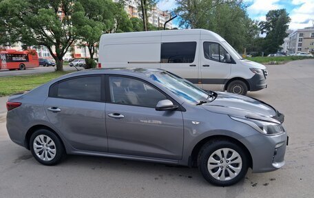 KIA Rio IV, 2018 год, 1 305 000 рублей, 4 фотография