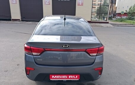 KIA Rio IV, 2018 год, 1 305 000 рублей, 10 фотография
