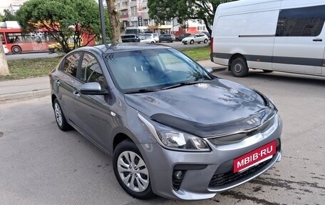KIA Rio IV, 2018 год, 1 305 000 рублей, 8 фотография