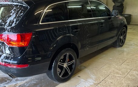 Audi Q7, 2007 год, 1 050 000 рублей, 2 фотография
