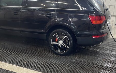 Audi Q7, 2007 год, 1 050 000 рублей, 11 фотография