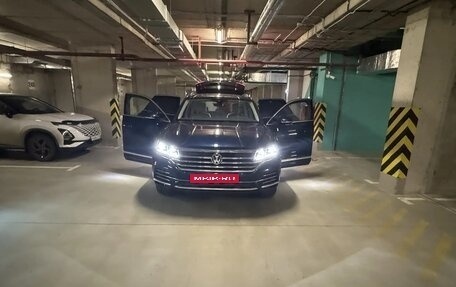Volkswagen Touareg III, 2019 год, 4 000 000 рублей, 13 фотография