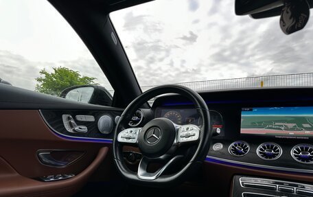 Mercedes-Benz E-Класс, 2018 год, 3 500 000 рублей, 15 фотография