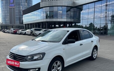 Volkswagen Polo VI (EU Market), 2019 год, 850 000 рублей, 2 фотография