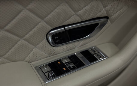 Bentley Continental GT II рестайлинг, 2016 год, 10 000 000 рублей, 26 фотография
