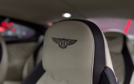 Bentley Continental GT II рестайлинг, 2016 год, 10 000 000 рублей, 24 фотография