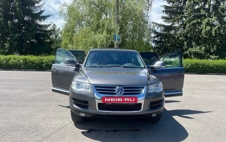 Volkswagen Touareg III, 2010 год, 1 450 000 рублей, 10 фотография