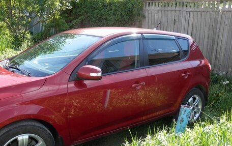 KIA cee'd I рестайлинг, 2010 год, 680 000 рублей, 6 фотография