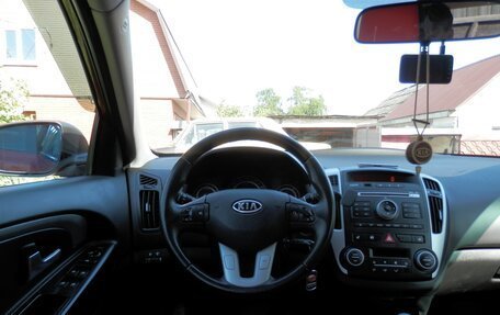 KIA cee'd I рестайлинг, 2010 год, 680 000 рублей, 14 фотография
