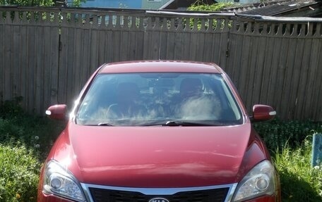 KIA cee'd I рестайлинг, 2010 год, 680 000 рублей, 4 фотография