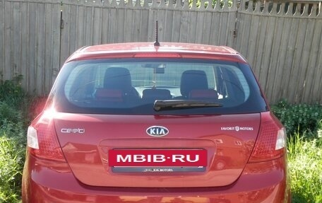 KIA cee'd I рестайлинг, 2010 год, 680 000 рублей, 10 фотография