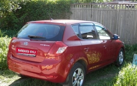 KIA cee'd I рестайлинг, 2010 год, 680 000 рублей, 8 фотография