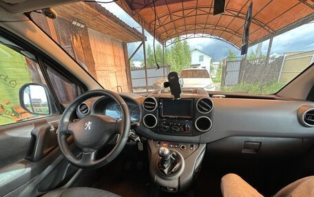 Peugeot Partner II рестайлинг 2, 2010 год, 300 000 рублей, 7 фотография