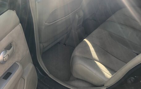 Nissan Tiida, 2005 год, 650 000 рублей, 12 фотография