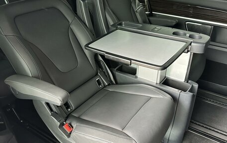 Mercedes-Benz V-Класс, 2023 год, 15 200 000 рублей, 7 фотография