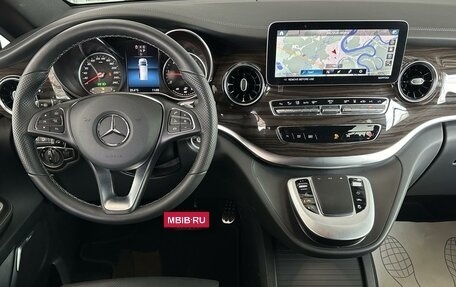 Mercedes-Benz V-Класс, 2023 год, 15 200 000 рублей, 12 фотография
