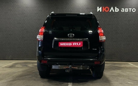 Toyota Land Cruiser Prado 150 рестайлинг 2, 2012 год, 2 990 000 рублей, 6 фотография